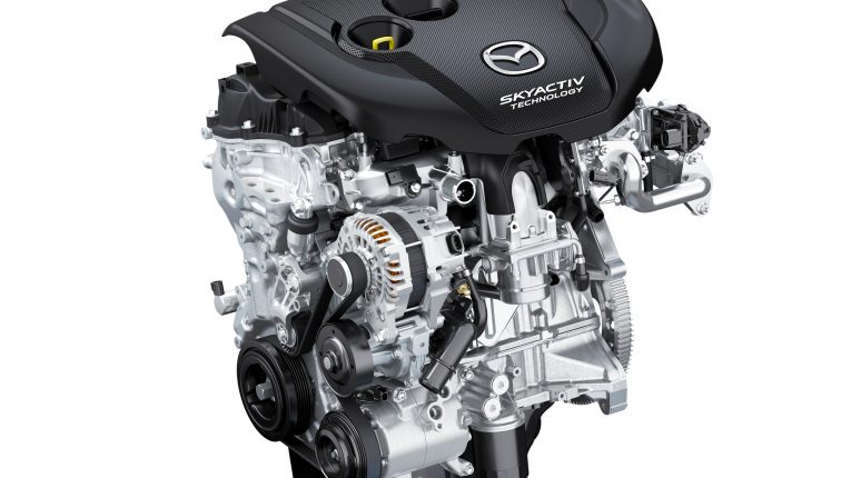 2018_Mazda_SKYACTIV-D_2.2_US_SH_ENGINE_SCR