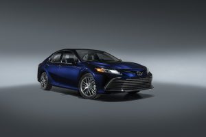 2021 Toyota_Camry_XLE_001